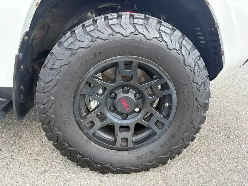 2020 Toyota 4Runner 5th Gen - Image 10 of 20