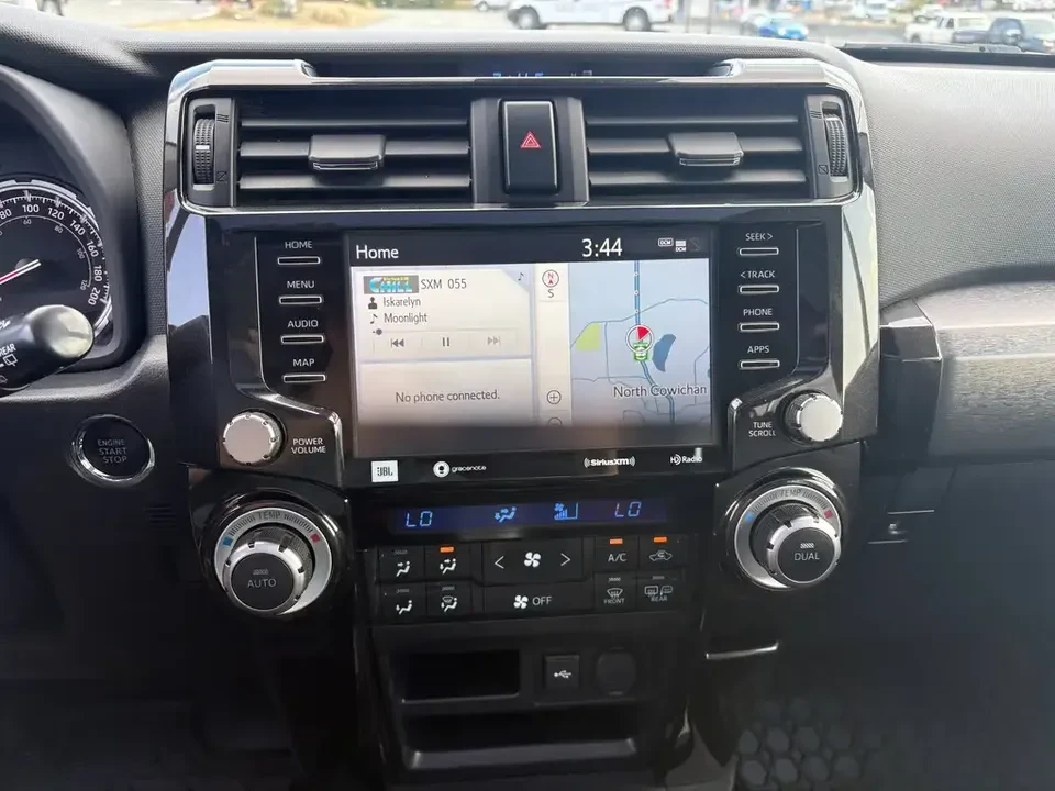 2020 Toyota 4Runner 5th Gen - Image 15 of 20