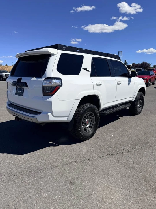 2020 Toyota 4Runner 5th Gen - Image 2 of 6