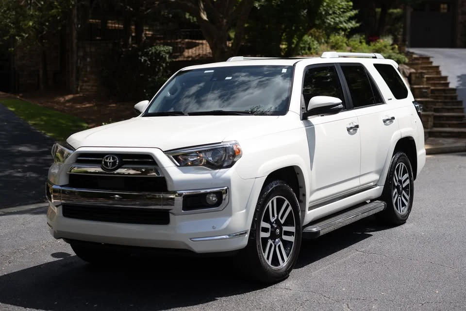 2020 Toyota 4Runner 5th Gen - Image 2 of 9