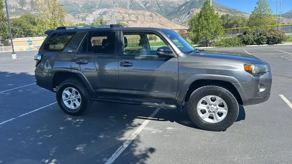 2020 Toyota 4Runner 5th Gen - Image 12 of 20