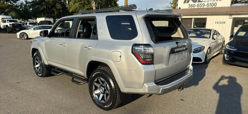 2020 Toyota 4Runner 5th Gen - Image 3 of 12