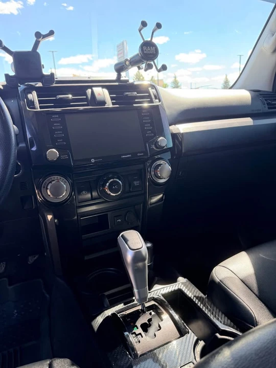 2020 Toyota 4Runner 5th Gen - Image 4 of 6