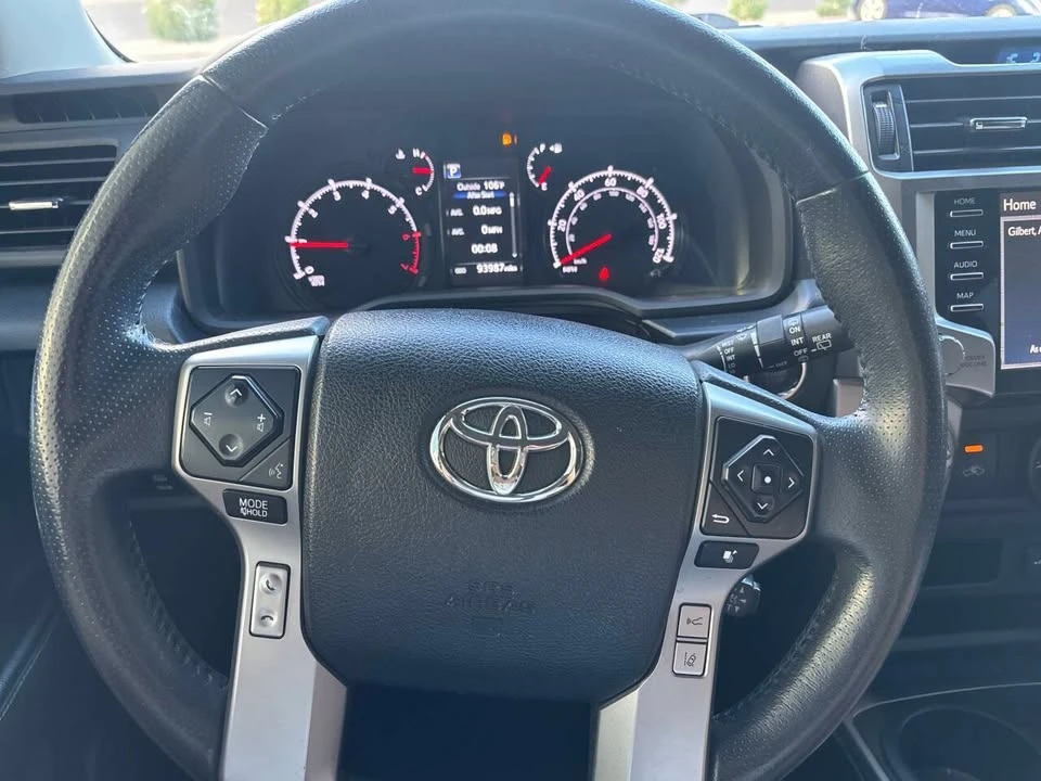 2020 Toyota 4Runner 5th Gen - Image 18 of 20