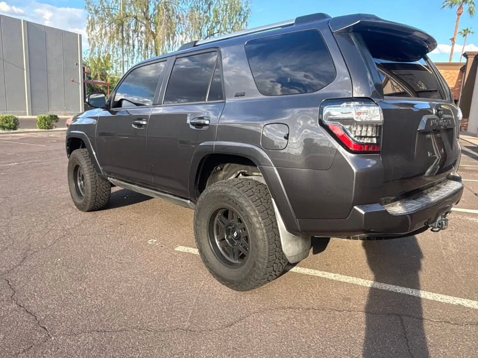 2020 Toyota 4Runner 5th Gen - Image 10 of 20