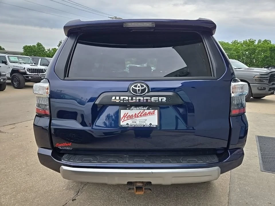 2020 Toyota 4Runner 5th Gen - Image 10 of 20