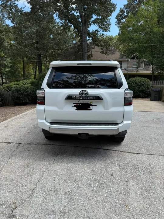 2020 Toyota 4Runner 5th Gen - Image 4 of 10
