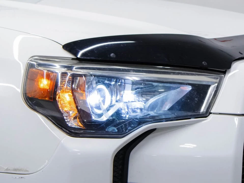 2020 Toyota 4Runner 5th Gen - Image 3 of 18