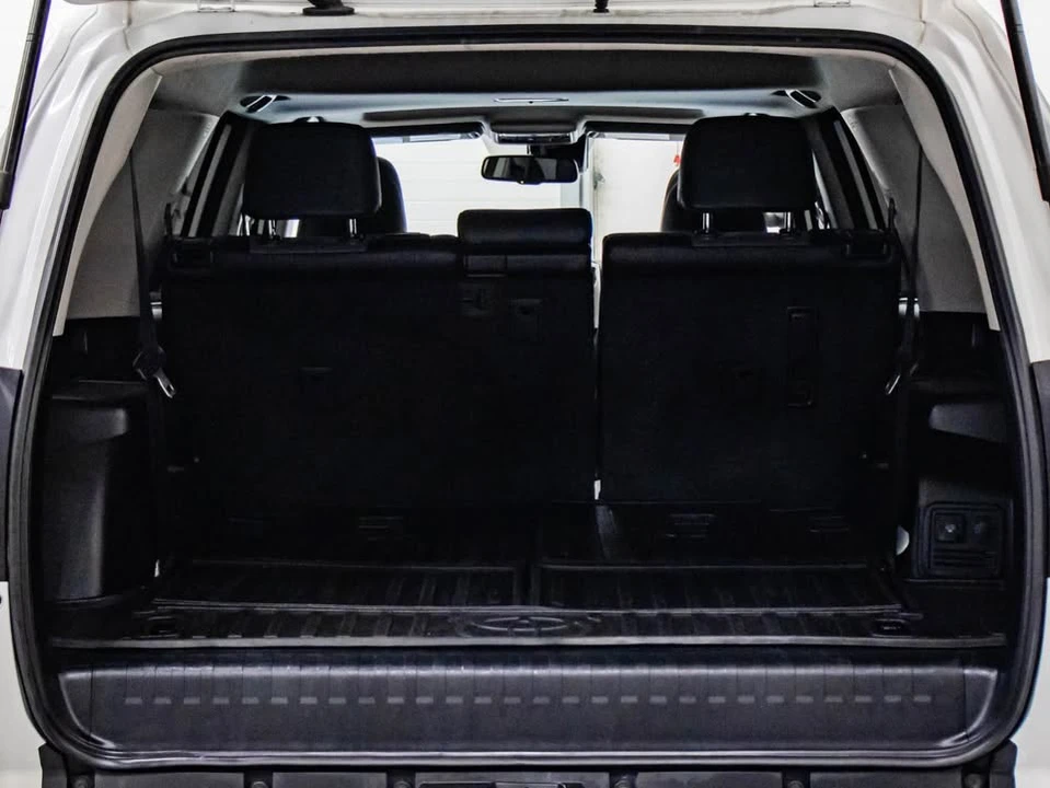 2020 Toyota 4Runner 5th Gen - Image 9 of 18