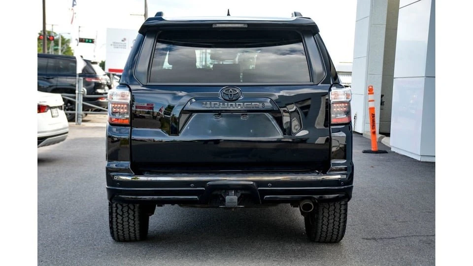 2020 Toyota 4Runner 5th Gen - Image 7 of 20