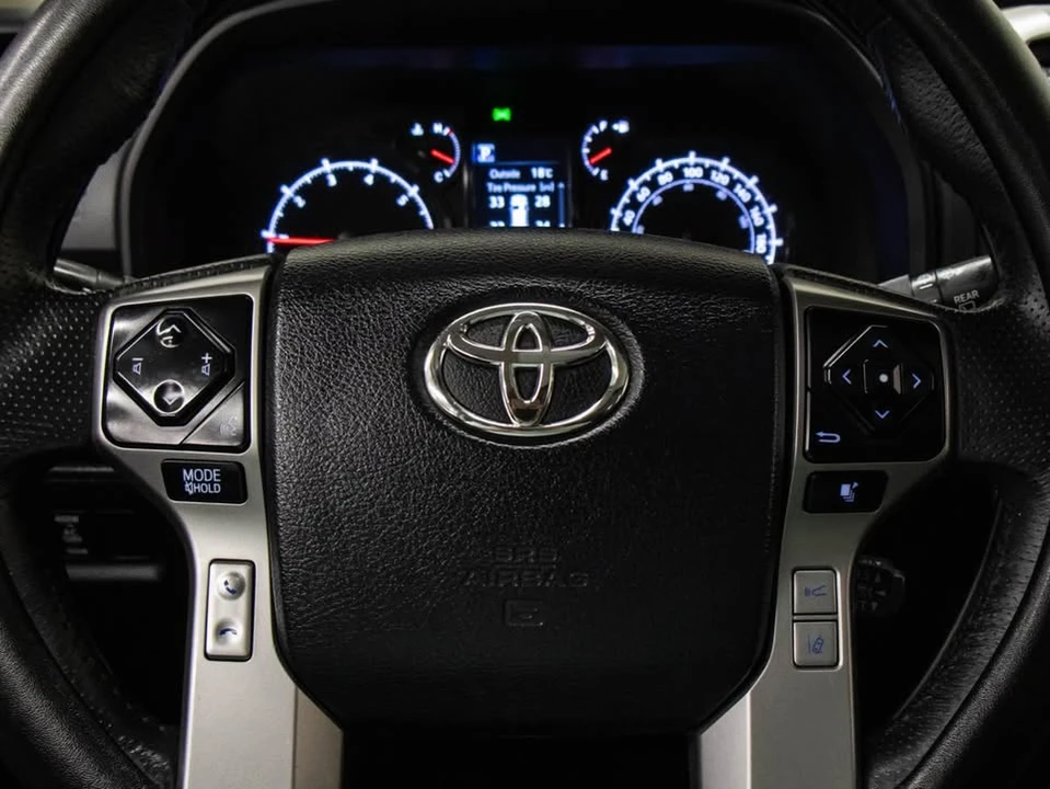 2020 Toyota 4Runner 5th Gen - Image 17 of 18