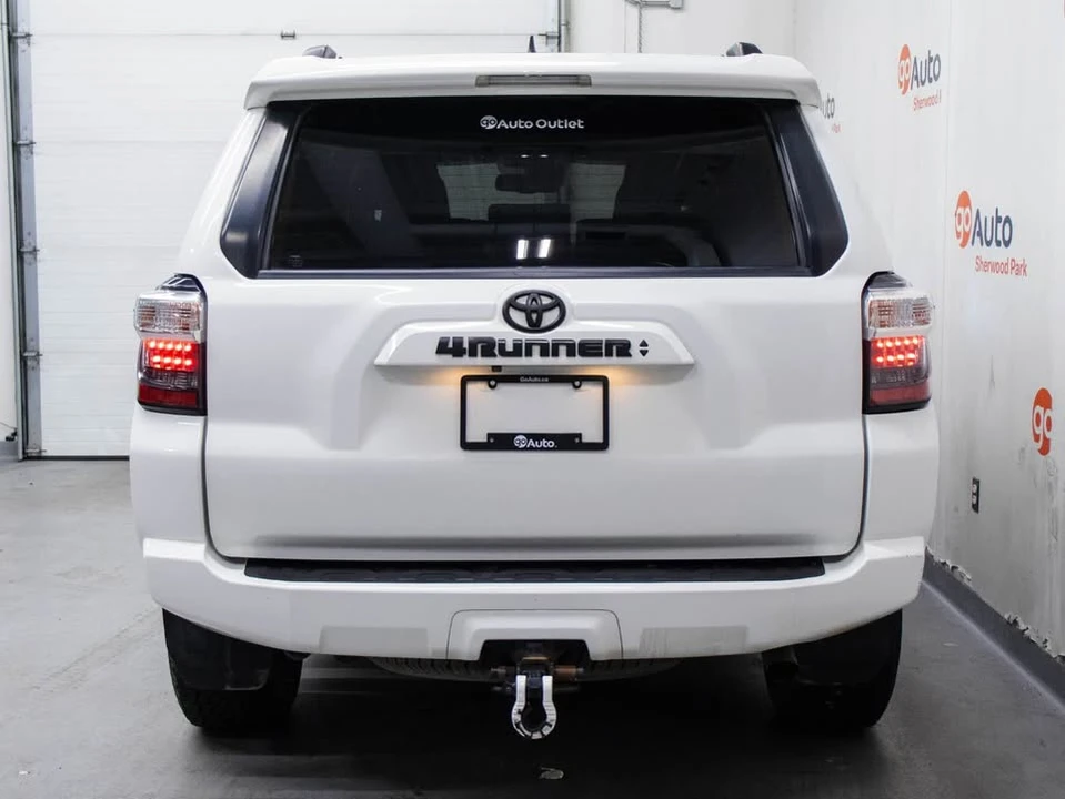 2020 Toyota 4Runner 5th Gen - Image 8 of 18