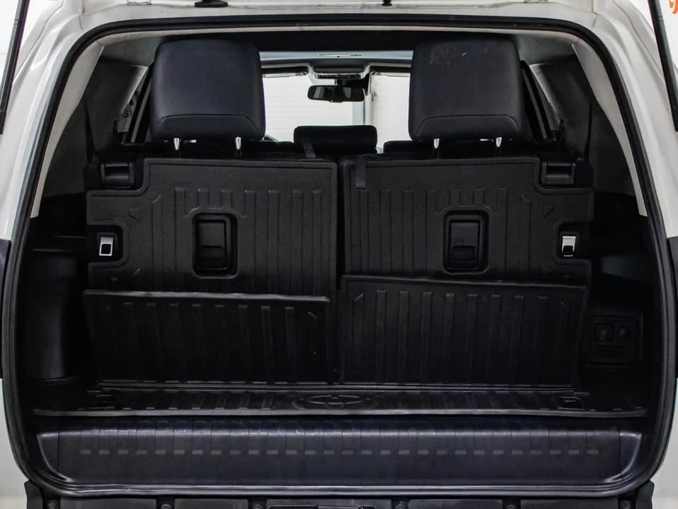 2020 Toyota 4Runner 5th Gen - Image 10 of 18