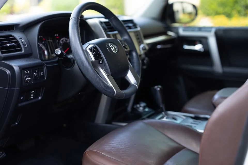 2020 Toyota 4Runner 5th Gen - Image 5 of 8
