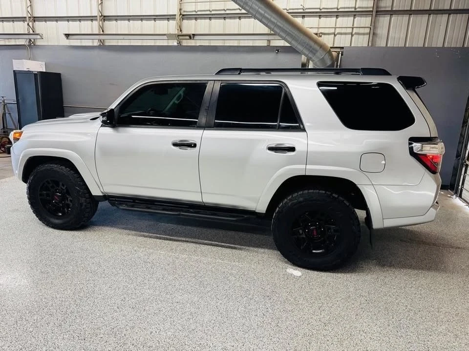 2020 Toyota 4Runner 5th Gen - Image 3 of 8