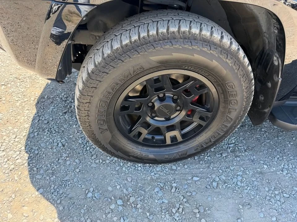 2020 Toyota 4Runner 5th Gen - Image 6 of 7