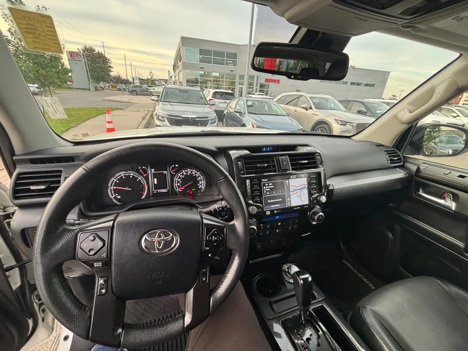 2020 Toyota 4Runner 5th Gen - Image 15 of 20