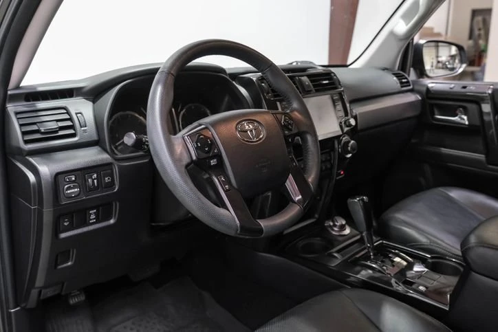 2020 Toyota 4Runner 5th Gen - Image 7 of 12