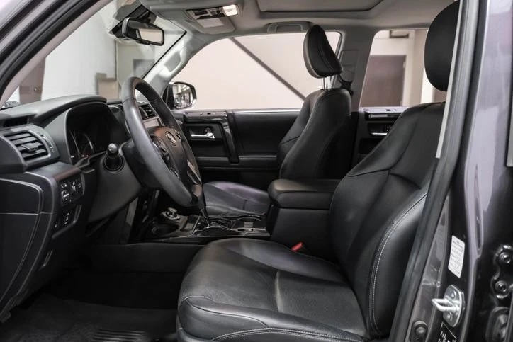 2020 Toyota 4Runner 5th Gen - Image 8 of 12