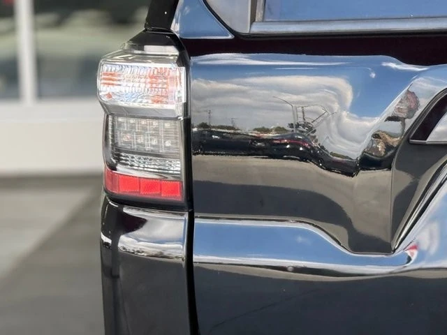 2020 Toyota 4Runner 5th Gen - Image 11 of 21
