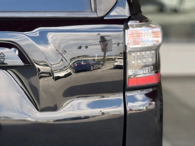 2020 Toyota 4Runner 5th Gen - Image 12 of 21
