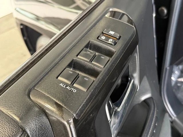2020 Toyota 4Runner 5th Gen - Image 18 of 21