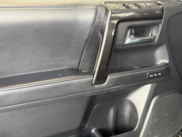 2020 Toyota 4Runner 5th Gen - Image 17 of 21
