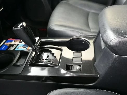 2020 Toyota 4Runner 5th Gen - Image 10 of 17