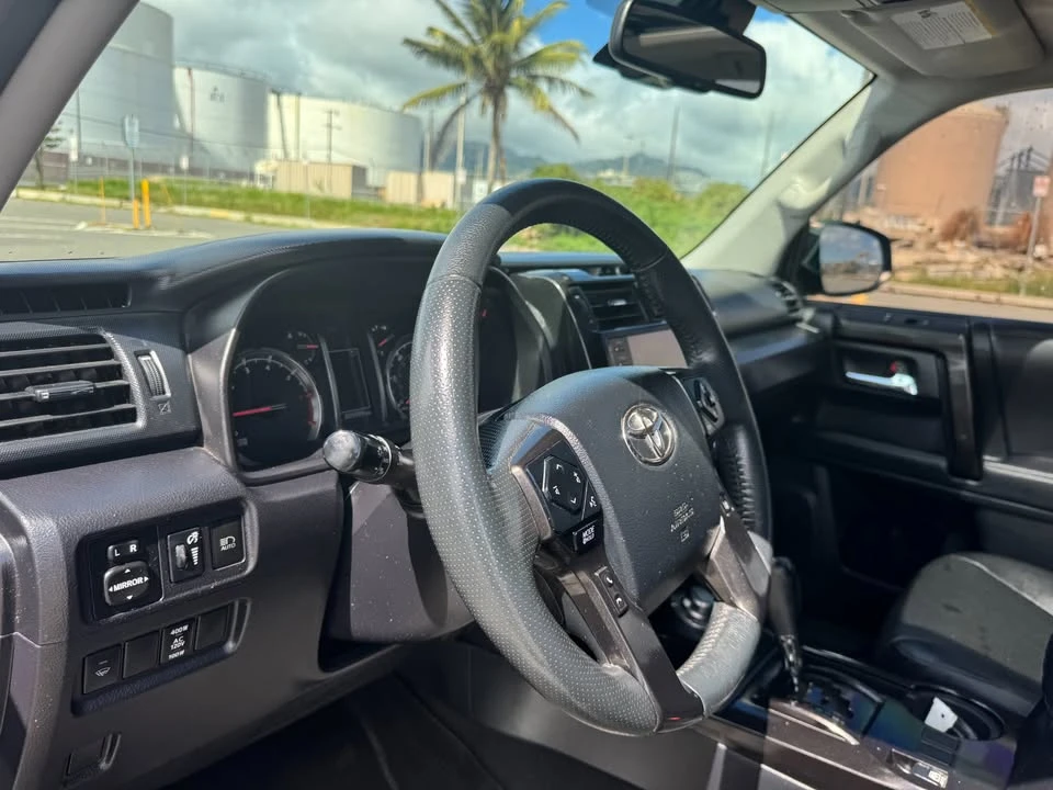 2020 Toyota 4Runner 5th Gen - Image 17 of 20