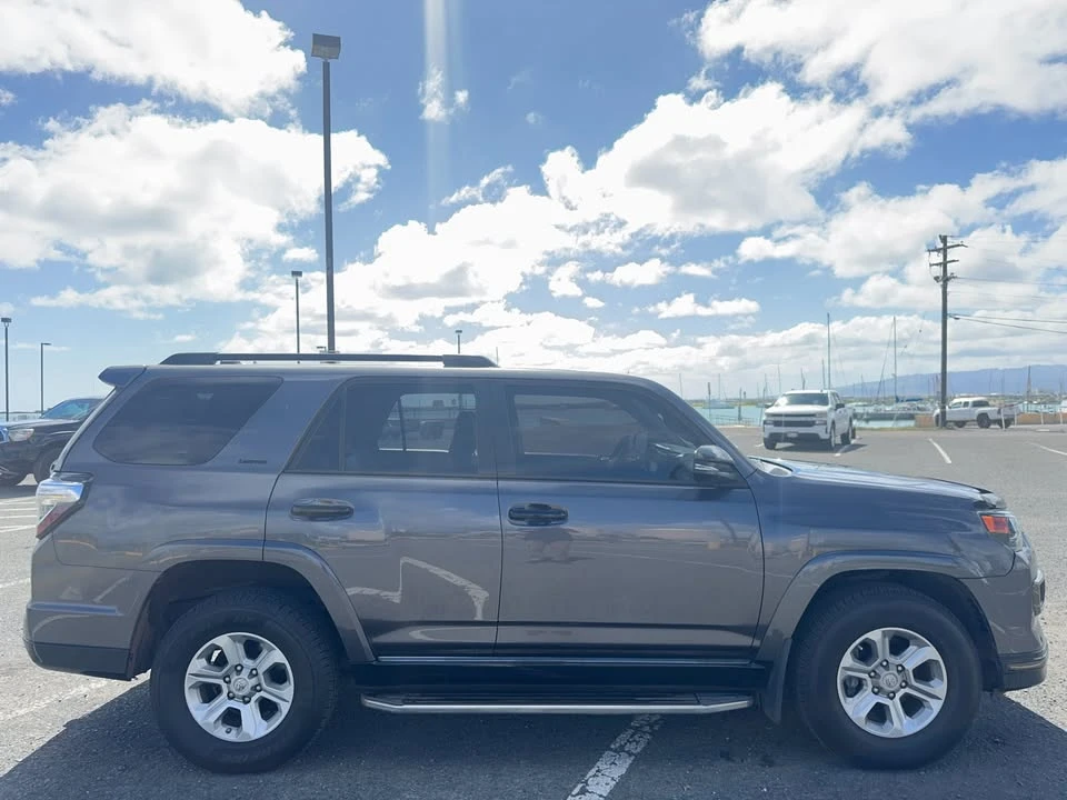 2020 Toyota 4Runner 5th Gen - Image 7 of 20