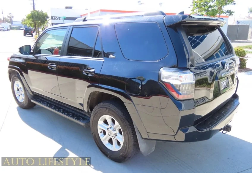 2020 Toyota 4Runner 5th Gen - Image 8 of 21