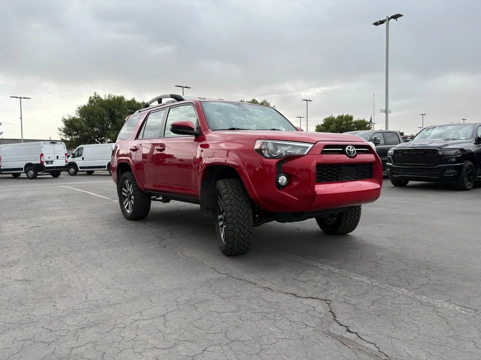 2020 Toyota 4Runner 5th Gen - Image 3 of 17