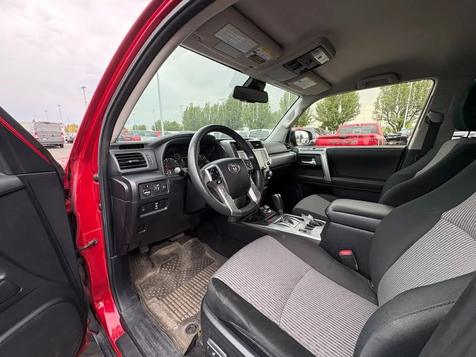 2020 Toyota 4Runner 5th Gen - Image 8 of 17