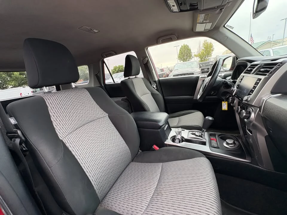 2020 Toyota 4Runner 5th Gen - Image 12 of 17