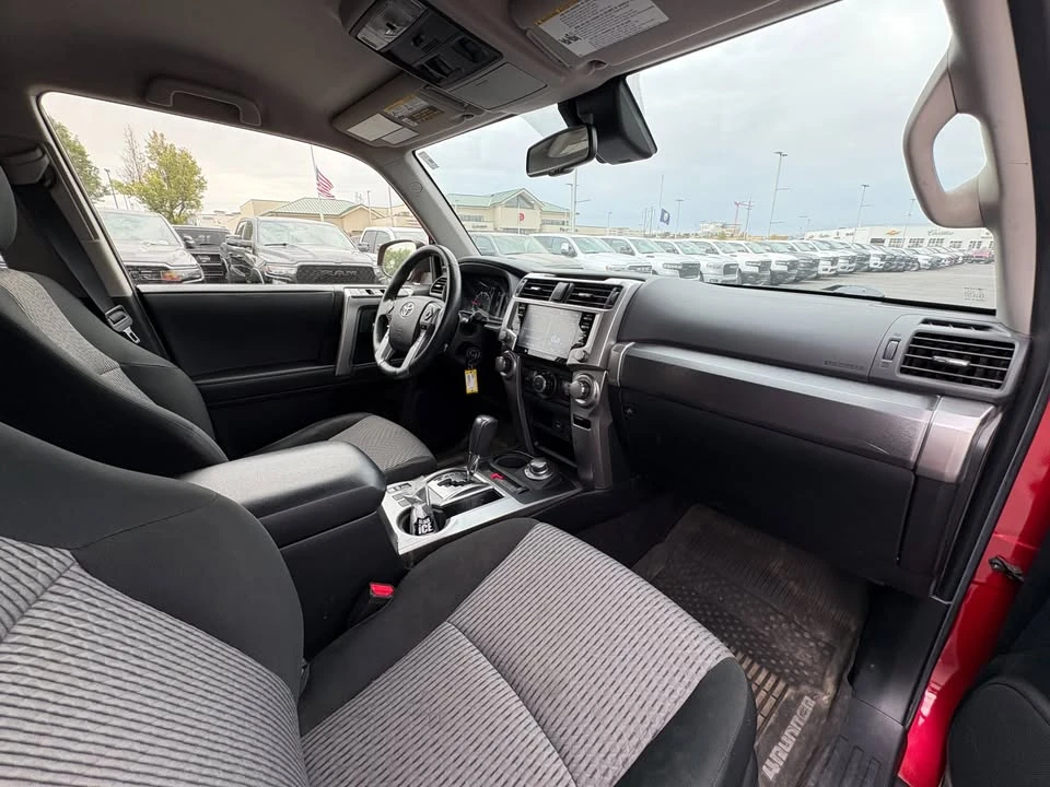 2020 Toyota 4Runner 5th Gen - Image 11 of 17