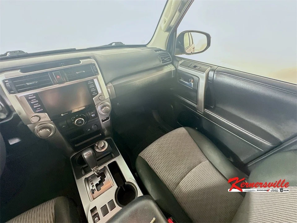 2020 Toyota 4Runner 5th Gen - Image 11 of 21
