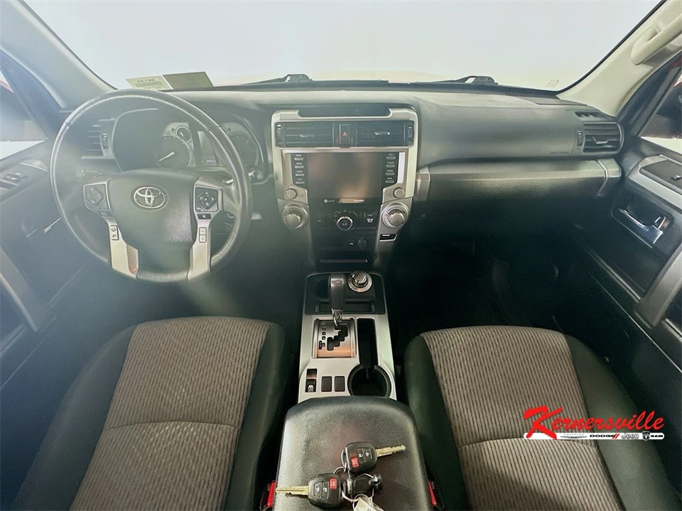 2020 Toyota 4Runner 5th Gen - Image 10 of 21