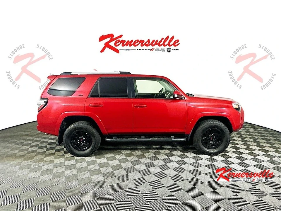 2020 Toyota 4Runner 5th Gen - Image 8 of 21