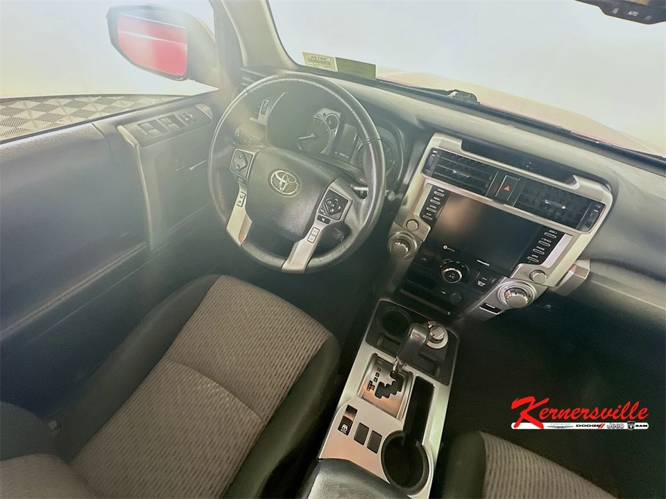 2020 Toyota 4Runner 5th Gen - Image 9 of 21