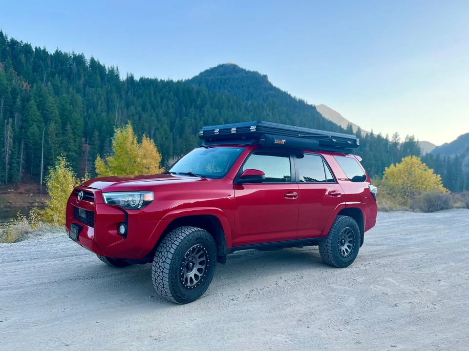 2020 Toyota 4Runner 5th Gen - Image 7 of 31