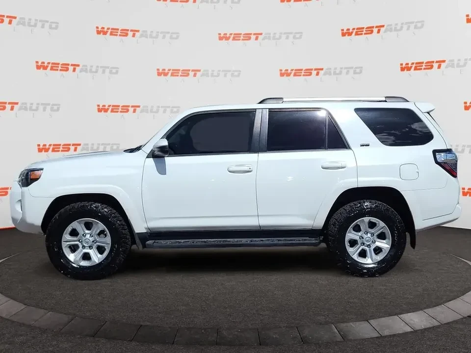 2020 Toyota 4Runner 5th Gen - Image 2 of 20