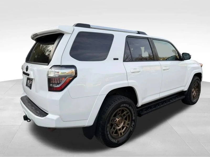 2020 Toyota 4Runner 5th Gen - Image 7 of 12