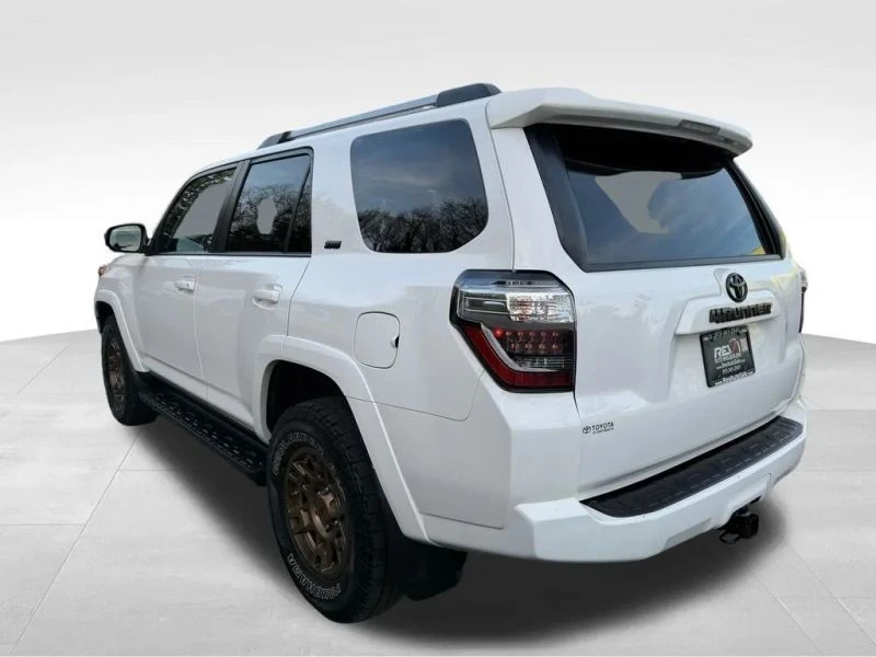 2020 Toyota 4Runner 5th Gen - Image 4 of 12