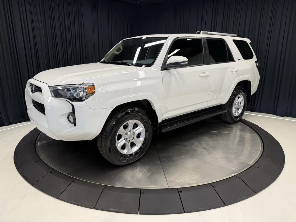 2020 Toyota 4Runner 5th Gen - Image 7 of 12