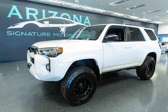 2020 Toyota 4Runner SR5