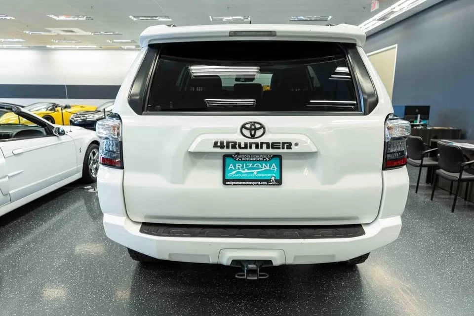 2020 Toyota 4Runner 5th Gen - Image 7 of 17