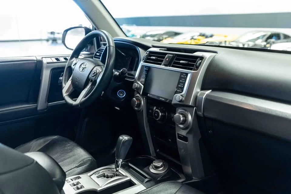 2020 Toyota 4Runner 5th Gen - Image 15 of 17