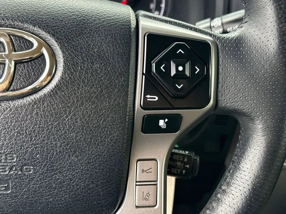 2020 Toyota 4Runner 5th Gen - Image 12 of 20