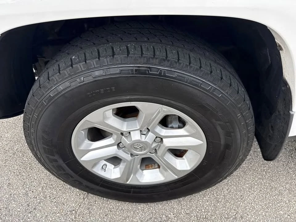 2020 Toyota 4Runner 5th Gen - Image 8 of 20