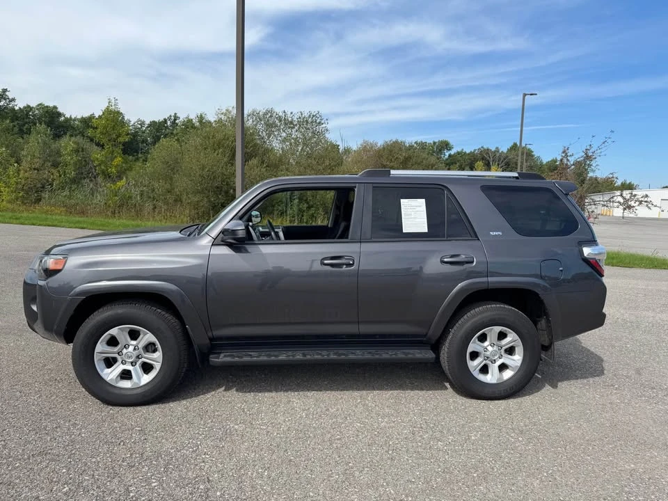 2020 Toyota 4Runner 5th Gen - Image 4 of 13